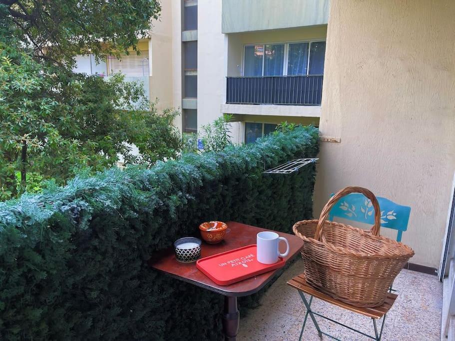 Studio Au Coeur D'Aix Avec Balcon Et Parking Екс-ан-Прованс Екстер'єр фото